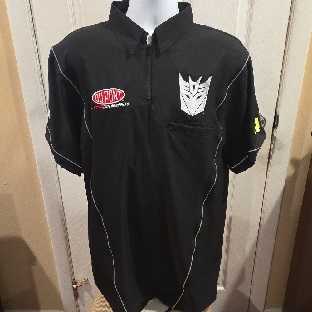 Black #24 Jeff Gordon Short Sleeve Team  Shirt with Embroidered Logos, Large